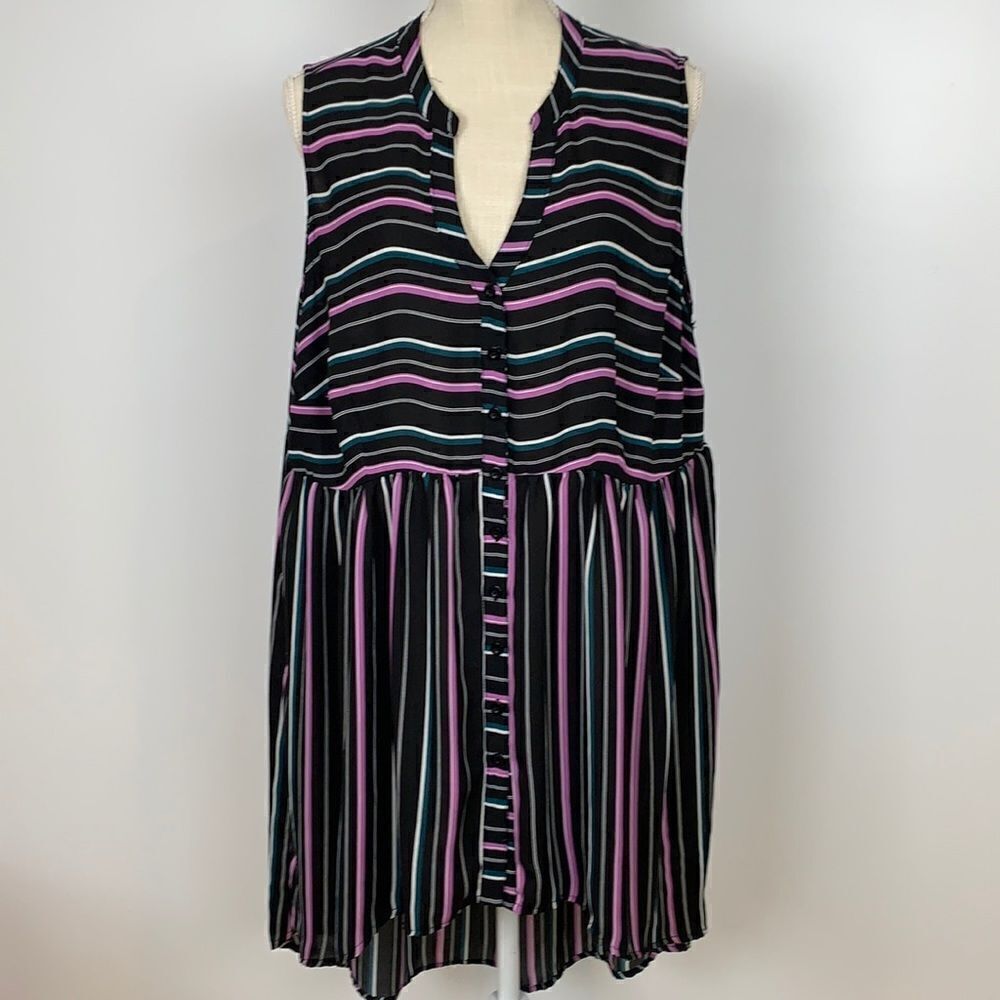 Torrid georgette tunic tank top Black Stripe Size 2X Like new. Super cute.